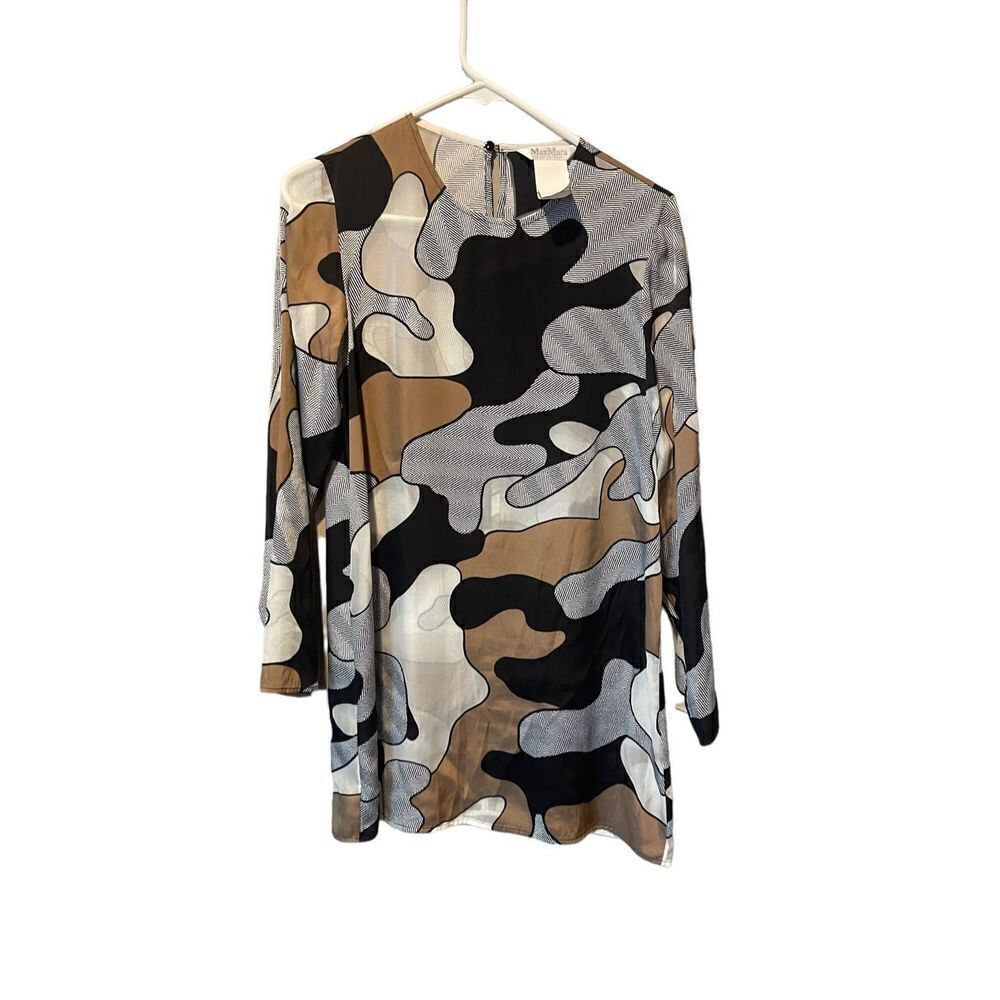 MAX MARA
Printed Mini Dress new no tags
Size: M | US 4